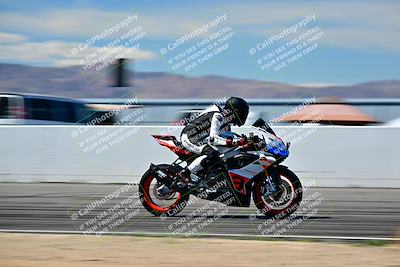 media/Mar-25-2024-Moto Forza (Mon) [[8d4319bd68]]/3-Intermediate Group/Session 4 (Front Straight Speed Pans)/